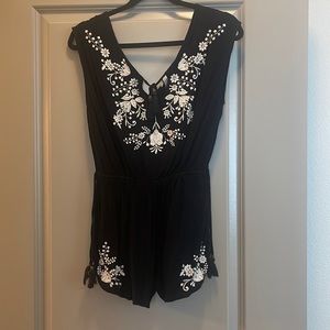 Forever 21 black romper with embroidery